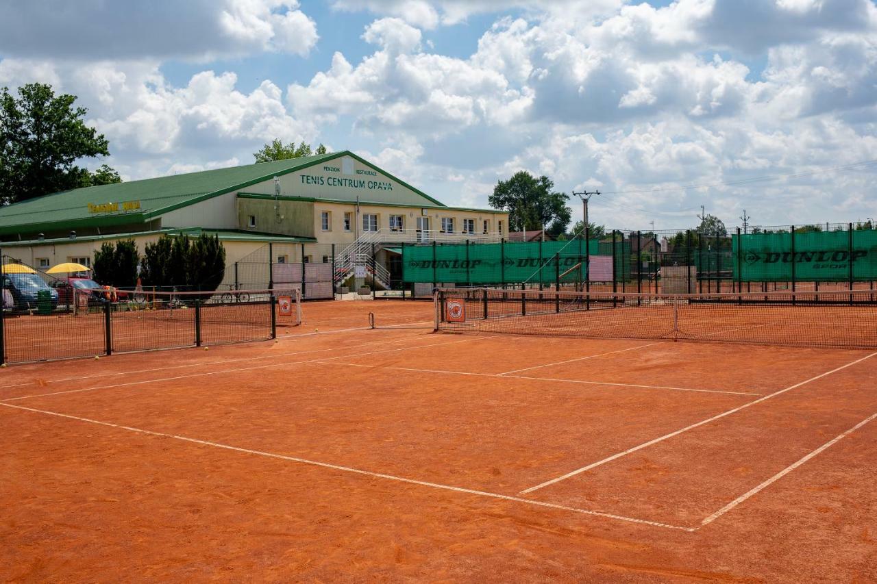Penzion Na Kurtech Opava Esterno foto